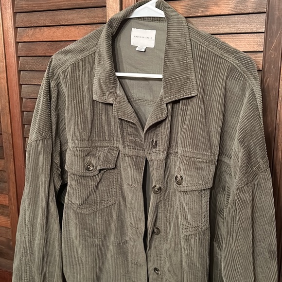 American Eagle Corduroy Cropped Raw Hem Jacket - Picture 4 of 6
